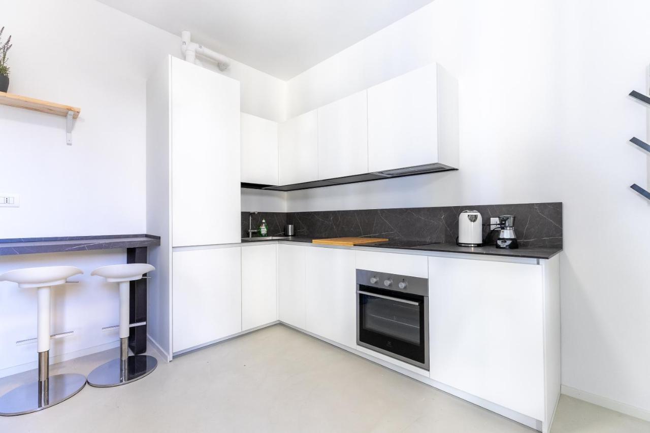Alessia'S Flat - Sarpi 4 Apartment Milan Bagian luar foto